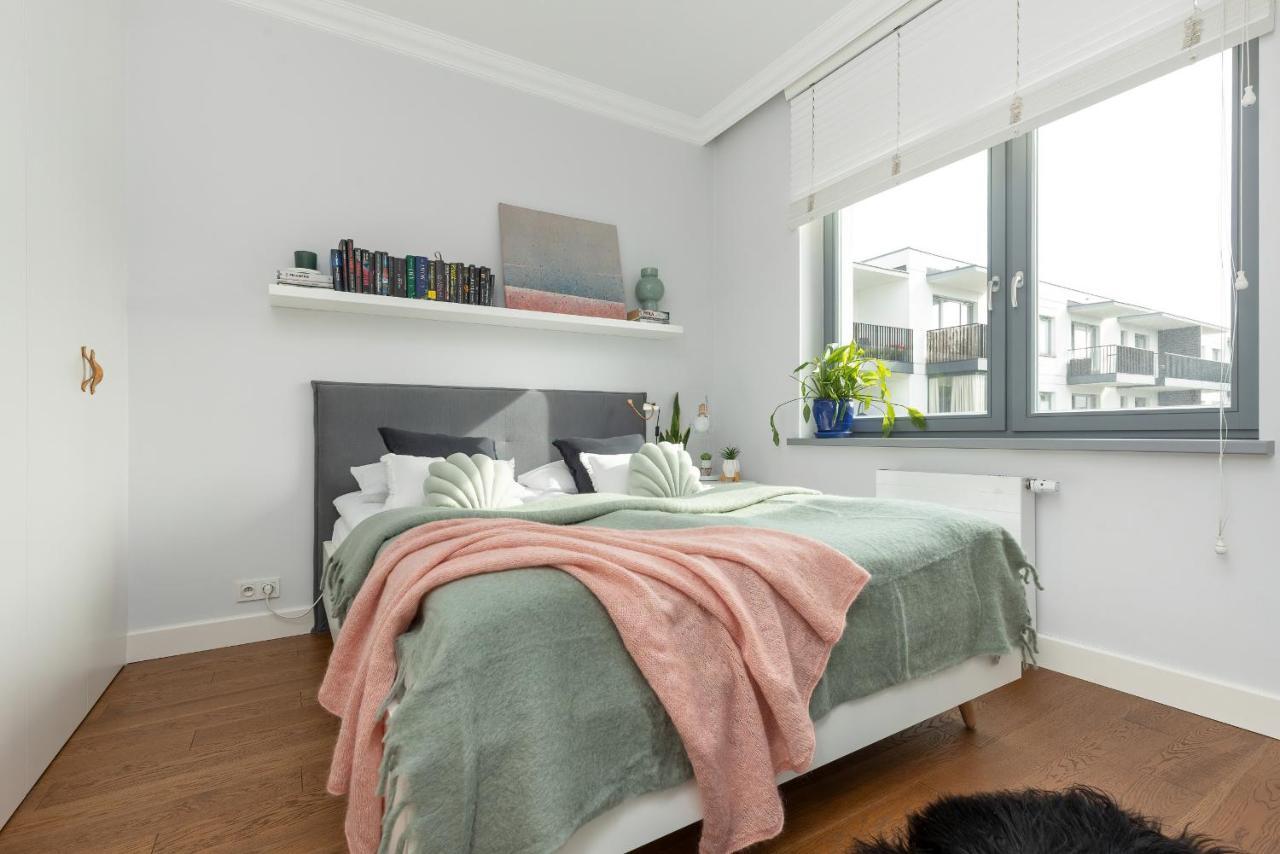 Cozy Apartment Gieysztora Wilanow By Noclegi Renters Varsóvia Exterior foto